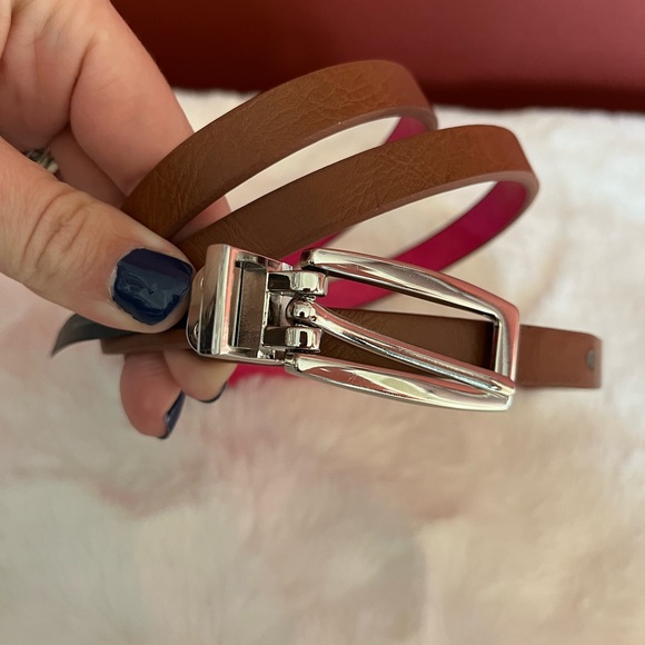 Express women’s size medium reversible pink and brown thin belt, silver hardware - Picture 6 of 6